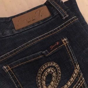 // Seven7 Bootcut Jean